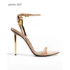 Naked Tomlies Fordlies Ankle-Strap F-Sandal Heel Sandal先のとがった革のつま先パドロックサンダルロック105mmポップゴールドサンダルヒールバイコ​​ラー