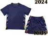 23 24 25 25 Inglaterra Jersey Bellingham 2025 Casa de futebol Away Soccer Jerseys Rice Saka Foden Rashford Sterling Stones Grealish Kane National Football Cirche Homem Kids Kit