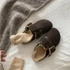 Hausschuhe Baumwolle für Damen Winter Modische runde Zehenschnalle Damenschuhe mit Lederoberfläche Lazy Half Zapatos
