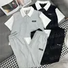 Miu emenda camisetas calças esportivas terno casual para mulheres cintura elástica moletom carta crachá camisetas topos roupas esportivas