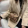 Temporada de folga de alta qualidade e inverno pequeno quadrado feminino nova moda mensageiro commuter bolsa de ombro único Handbags268w