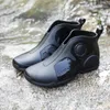 Mannen Outdoor vissen Regenlaarzen Mode Antislip Waterdichte Regenlaarzen Indoor Keuken Werk Regenlaarzen Wasstraat Laarzen 240228