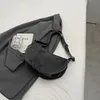 Solid Oxford Zipper Osobowość torby na ramię 2024 Wszechstronny hobo dla kobiet Bolsos de Bolsas Hombro 240305