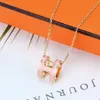 Designer Necklace Luxury love Pendant Necklaces for women 18K Gold Letter Necklace Luxury Design Jewelry Colorfast Hypoallergenic