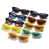 Lunettes de soleil SOEI Retro Cat Eye Jelly Couleur Femmes Luxe Mode Rivets Dégradé Nuances UV400 Hommes Tendance Lunettes de Soleil