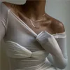 Se genom sexig långärmad kvinnor t shirt smal tjej mode chic mesh off axel topp transparent tee tshirt y2k streetwear 240304