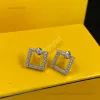 Pendientes de joyería de diseñador Diseñadores de marcas de lujo Letras de oro y plata Stud Geométrico Marca de moda Cristal Rhinestone Perla Pendiente Día de la madre Regalo de joyería de boda