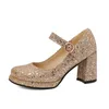 Scarpe eleganti 2024 Glitter Paillettes Materiale Tacchi spessi Mary Jane Minimalista Stile romano Bocca superficiale Traspirante Bling Décolleté da donna