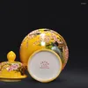 Flessen Jingdezhen Porselein Handgeschilderde Vaas Chinese Stijl Woonkamer Bloem Vogel Patroon Geel Klassieke Stijlen Keramische Opslagpot