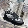 مصمم Rockrunner Camo Men أحذية رياضية غير رسمية أفضل جودة منصة جلدية منصة برشام مموهة من جلد الغزال المطاط العسكري أحذية رياضية أسود خضراء