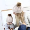 Berretti invernali Berretti con pompon Cappelli per bambini Cappello casual in maglia per la mamma Berretti con pompon genitore-figlio Skullies All-match