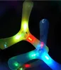 1pcs Boomerangs قرص الصحن LED LED Luminous Flash Lightup Flying Toy Kids Outdoor Toys Random Color2679564