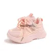 Sneakers Kleding Schoenen Meisjes schoenen sport zomer ademend mesh kinder kleine witte heren midden en grote vader lente herfst stijlenH240307