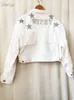 Denimjacka med stjärnor White Fringe Pearl Rhinestone Personlig brud Custom Mrsjean Wifey Wedding Coats Tops 240307