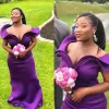 Robes violettes régent pour le mariage printemps d'été hors épaule Satin plus taille de chambre d'honneur