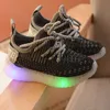 Sneakers Dress Shoes 2020 spring and autumn childrens shoes mens and womens LED luminous shoes sports shoes flashing lights seven color coconut sports shoesH240307