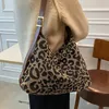 Casual Women Shoulder Bags Leopard Canvas Hobo Bag Female Large Capacity Messenger Soft Crossbody Handbag for 240305