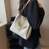 Temperament Womens Handbags 2023 New Korean Edition Killer Bag Simple Leather Crossbody Bag