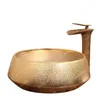 バスルームシンクの蛇口テーブル盆地芸術彫刻されたゴールドウォッシュヨーロッパウォッシュベイシン