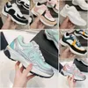 Comfort Channel Designer Womens Casual Casual Outdoor Running Sneakers Sneakers in pelle scamosciata vintage in pelle e uomini addestratori di uomini Derma Fashion Derma