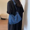 Axelväskor kvinnor mode sling väska justerbar rem denim casual satchel fast färg vintage stor kapacitet messenger