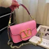 70% Factory Outlet Off quality women's bag messenger is fresh sweet cute age reducing small square chain elegantcode on sale