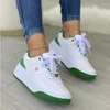 Buty zwykłe 2024 Kobiety Sneakers pu skóra grube podeszte koronkowe damskie platforma wulkanizowana zapatillas Mujer