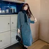 Vestidos de trabalho luxo 2 peça conjunto tweed lã moda outono inverno grosso quente o pescoço manga longa casacos outwear cintura alta conjuntos saia casual