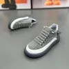 Fashion Casual Corduroy Breathable Height Increased Flat Platform Sport Shoes Running Men Sneakers Winter Plush Board 240307