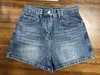 Short de cowboy pour femme de styliste 2024ss Printemps Nouveau short en denim décoratif Femme haute devrait être lâche et mince Pantalon à jambes larges A-line