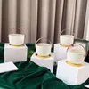 IV Geparfumeerde Kaars 220g lle Blanche Feuilles d Of Frankrijk Merk Geurende Bougie Parfum Kaars Lange Geur Geur Deodorant Wierook Verzegelde Geschenkdoos Snel schip