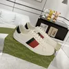 Designer Casual Sneakers Marque Chaussures Low Sport Chaussures Entraîneur Hommes Femmes Baskets Tiger Snake Bee Brodé Rouge Vert Rayures Chaussures Taille 35-44