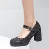 Scarpe eleganti 2024 Glitter Paillettes Materiale Tacchi spessi Mary Jane Minimalista Stile romano Bocca superficiale Traspirante Bling Décolleté da donna