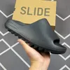 Kanye West yeezy yezzy yeezys Slide Foam Runner slider Clog Slipper Sandal Fashion Slipper Women Mens bone Beach shoes