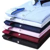 Styl mody Spring Autumn Mens Dasualne koszule Tops Mens Business Dress Koszulki Mężczyzna Formalna koszulka kołnierza guzika S-5xl 240307