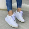 Casual Shoes 2024 Kvinnor Sneakers Pu Leather Thick Soled Lace-Up Ladies Platform Vulcanized Zapatillas Mujer