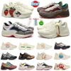 Tasarımcı Rhyton Ayakkabı Platformu Spor Ayakkabıları Kadınlar Vintage Nakış Baskı Kalın Alt Sneaker Lüks Erkekler Çilek Mouse Mouth Casual Tenis Ayakkabı