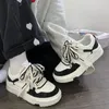 Białe buty 229 kobiet swobodne platformy sportowe trampki kawaii vintage vulcanize koreańska moda haruku tenis żeńskie mieszkania 28083 96553