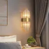 مصباح الجدار المنزل الإبداعي غرفة نوم بجانب السرير الحديثة LED NORDIC الإضاءة الجدران الكريستال