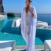 Elegante goud geborduurde kaftan retro witte jurk met V-hals Grote maten dameskleding Zomer strandkleding Zwemmen Maxi-jurken Strandjurk Tas 769