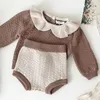 衣類セット幼児の女の子がスーツ冬の子供服ニットプルオーバーフレアパンツセットベイビーホローアウトセータースーツ