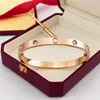 Złota bransoletka projektant biżuterii Bransoletka Bransoletka Bransoletka Bransoletka luksusowa bransoletka biżuteria 18K Rose Gold Srebrne Tytanium stal Diamond Jewlery Designer for Women Men 15#~ 22#