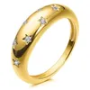 Küme halkaları 18k altın zirkon elmas yüzük moda kristal yıldız küme halkaları kadınlar için mücevher hediyesi olacak ve dağıtım mücevherleri r dh6pc