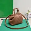 Designer-Tasche, kleine Intrecciato-Bowlingtasche, Größe 20 cm, Mini-Handtasche, Schultertasche, Luxusmarke, echtes Leder für Damen mit Box