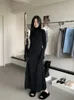 Houzhou koreansk stil stickad klänning kvinnor turtleneck långärmad maxi casual elegant svart bodycon kvinnlig vinter 240307