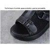 Sandaler 2024 läder coola stövlar kvinnors ihåliga mesh andningsbar hög topp kil plattform peep toe hq016