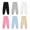 Pantaloni della tuta designer pantaloni di alta qualità da ricamo a forma di cuore a forma di cuore pantaloni nuovi pantaloni di moda uomini donne pantaloncini per pantaloni per pantaloni casual