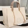 2024 Designer Classic Large Cacal Handheld Wysokiej jakości moda Wszechstronna Pearl Inkrustowana Summer Canvas Bag