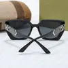 Lunettes de soleil pour hommes Designer Sunglass Fashion Trend Sun Glass Design rayé Goggle Adumbral 5 couleurs Summer Travel Beach Lunettes UV400