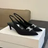Designers Sandálias Slingback Sandálias Bombas Salto De Couro Sola Apontada Dedo Do Pé Stiletto Salto De Gatinho Mulheres De Luxo Partido Sapatos De Escritório